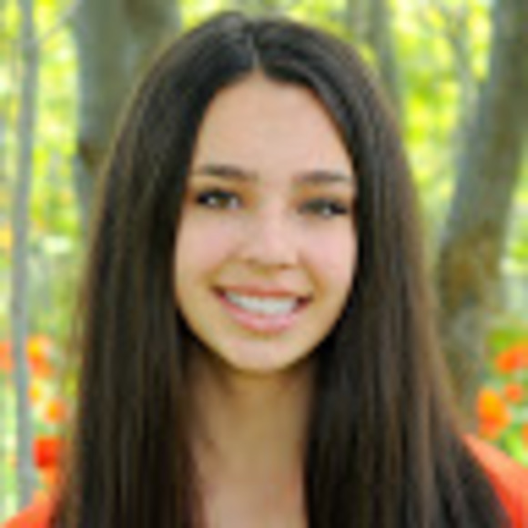 Meet your Posher, Mia - Picture 1 of 1